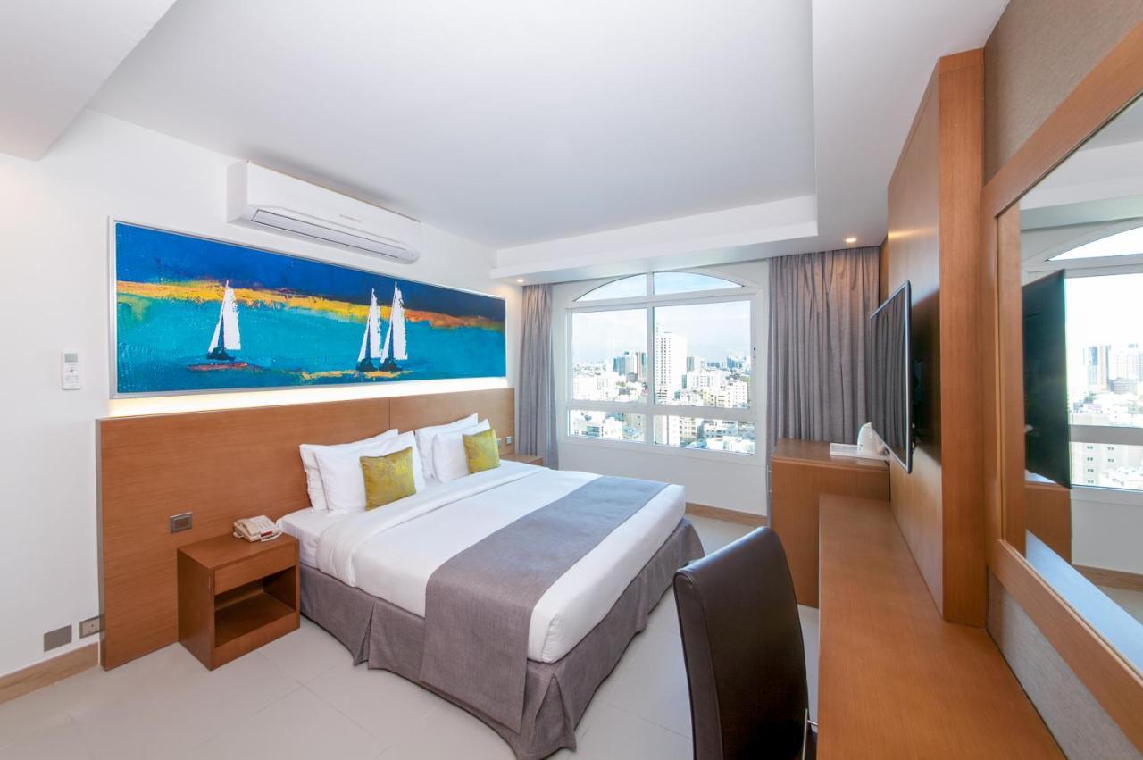 Ramada By Wyndham Beach Hotel אג'מן מראה חיצוני תמונה